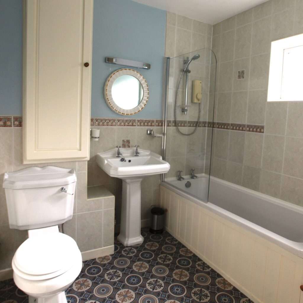 Large Traditional Victorian Bathroom with Shower